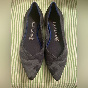 EUC dark camo Rothy’s sz 8 The Point
